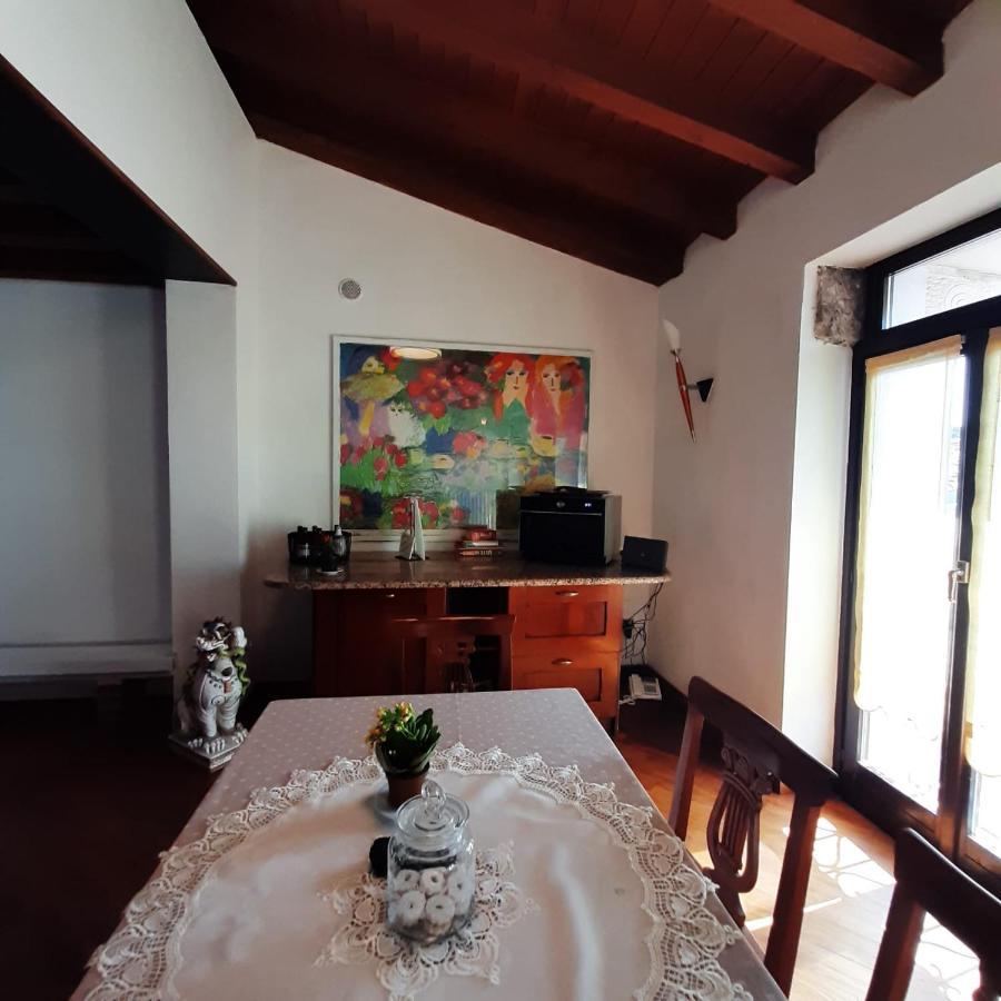 Loft Trabucco - In The Heart Of Salo City Center, Lake View, 4 Rooms Eksteriør billede